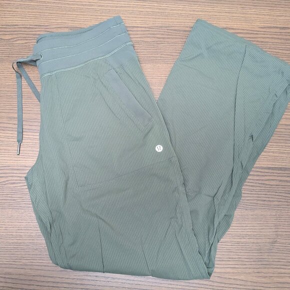 Lululemon Dance Studio Pants - Bundle (3) - Size 8 - Picture 2 of 8